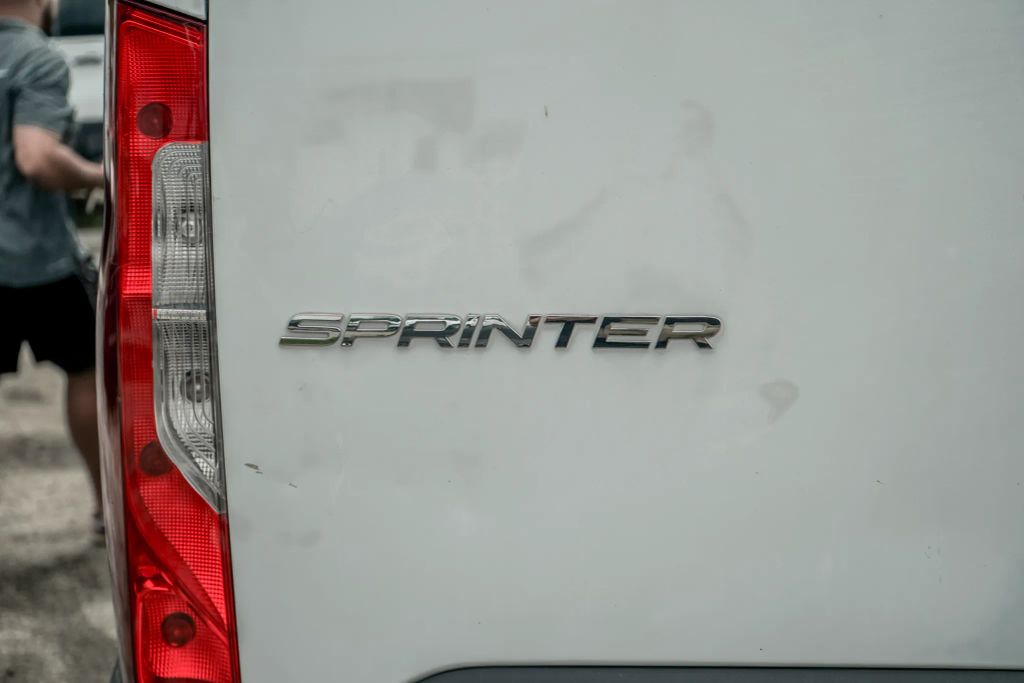 
								2023 Mercedes-Benz Sprinter 2500 Cargo High Roof w/170  WB Van 3D full									