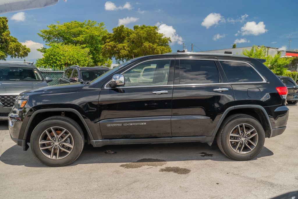 
								2018 Jeep Grand Cherokee Limited Sport Utility 4D full									