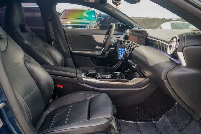 
								2020 Mercedes-Benz Mercedes-AMG CLA CLA 35 4MATIC Coupe 4D full									