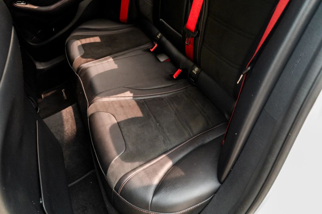 
								2020 Mercedes-Benz Mercedes-AMG C-Class C 43 AMG Sedan 4D full									