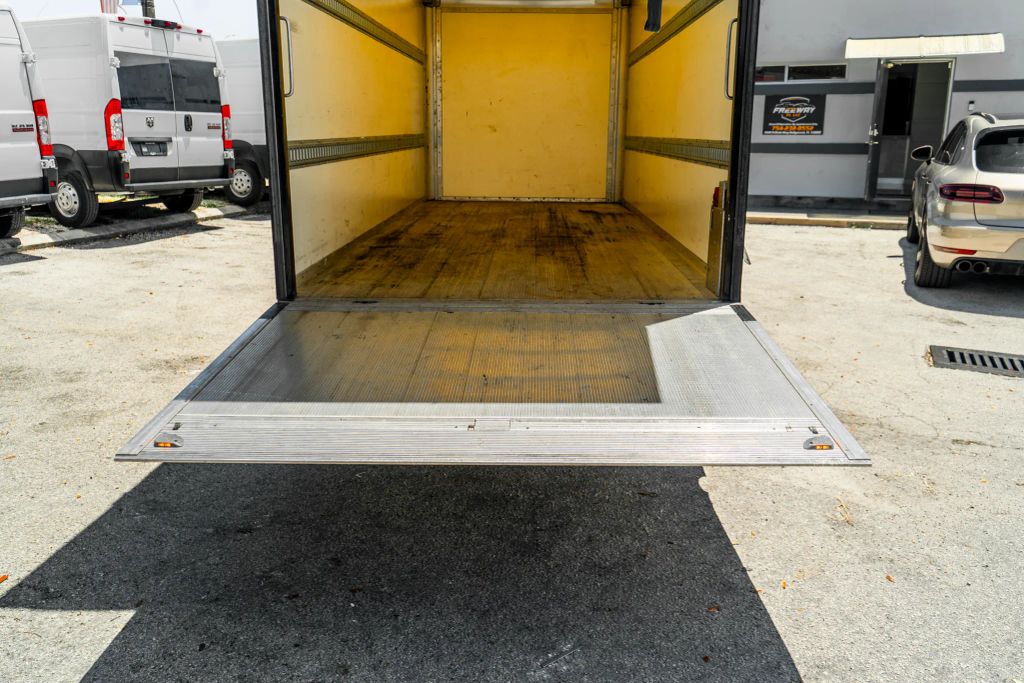 
								2017 Ford Commercial Transit Commercial Vans 350 HD Chassis Cab 178 full									