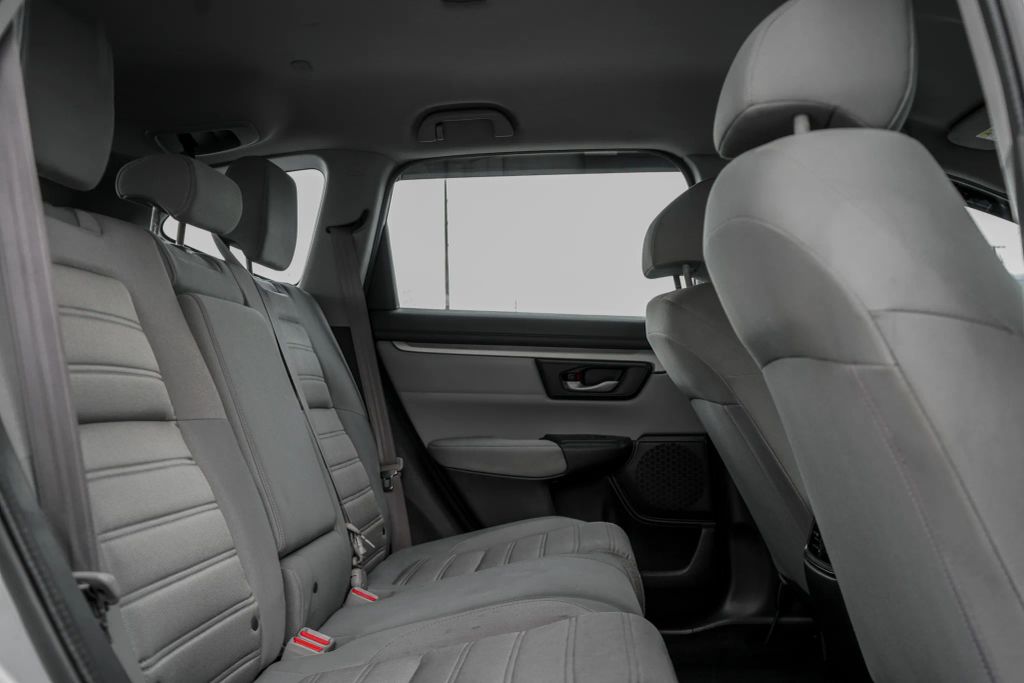 
								2018 Honda CR-V LX Sport Utility 4D full									