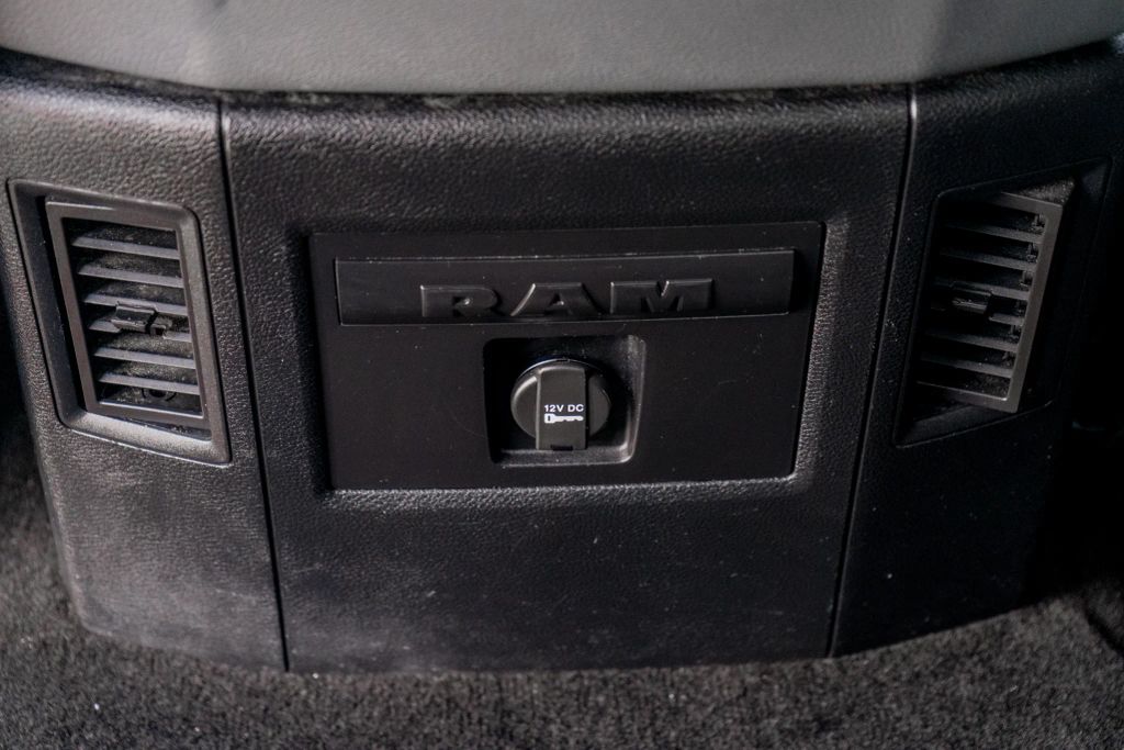 
								2016 Ram 1500 Crew Cab Big Horn Pickup 4D 5 1/2 ft full									