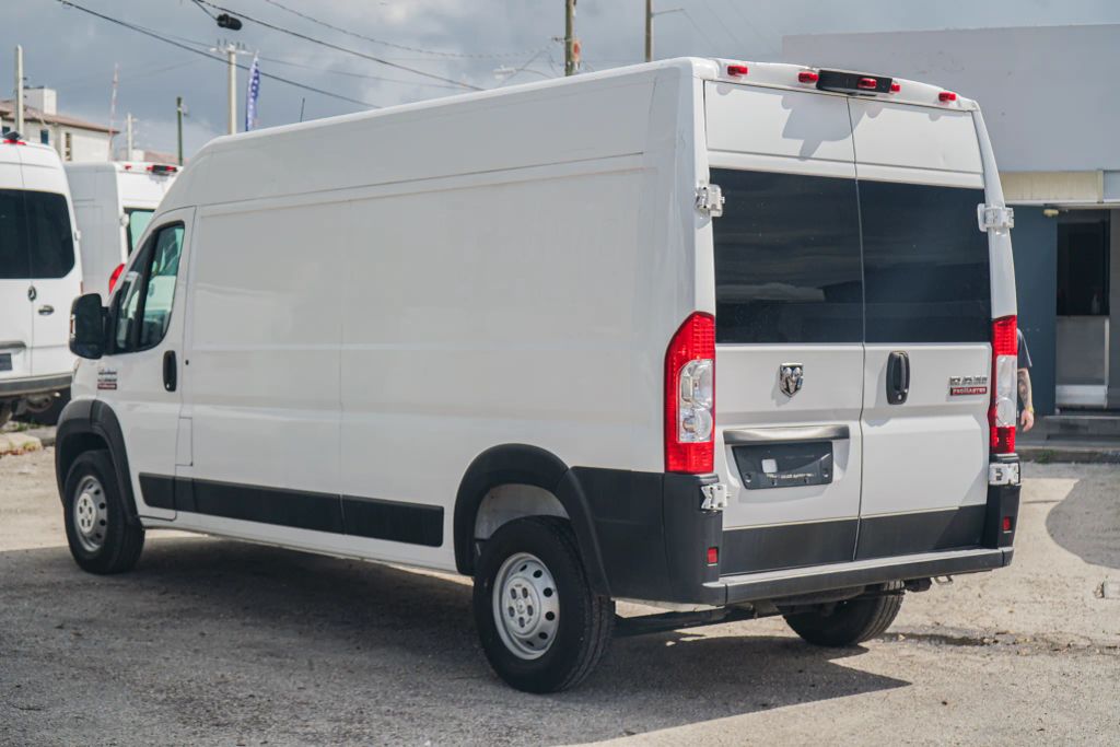 
								2021 Ram ProMaster Cargo Van 2500 High Roof Van 3D full									