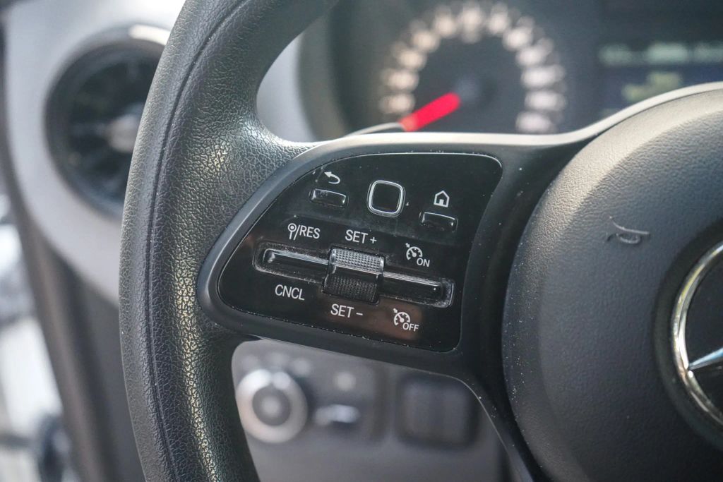 
								2021 Mercedes-Benz Sprinter 2500 Cargo High Roof w/144  WB Van 3D full									