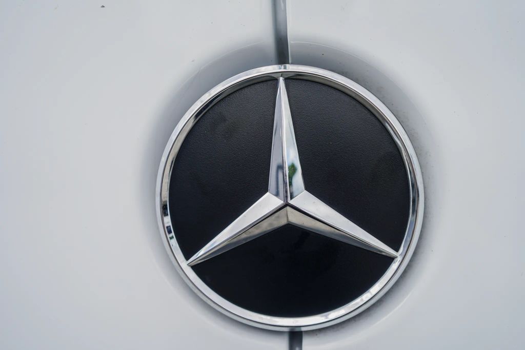 
								2023 Mercedes-Benz Sprinter 2500 Cargo High Roof w/170  WB Van 3D full									