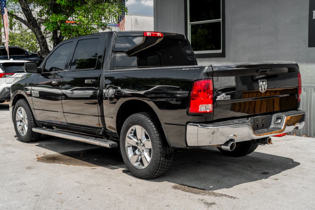 
								2016 Ram 1500 Crew Cab Big Horn Pickup 4D 5 1/2 ft full									