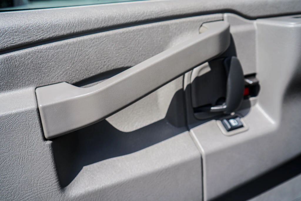 
								2021 Chevrolet Express 2500 Cargo Regular Van 3D full									