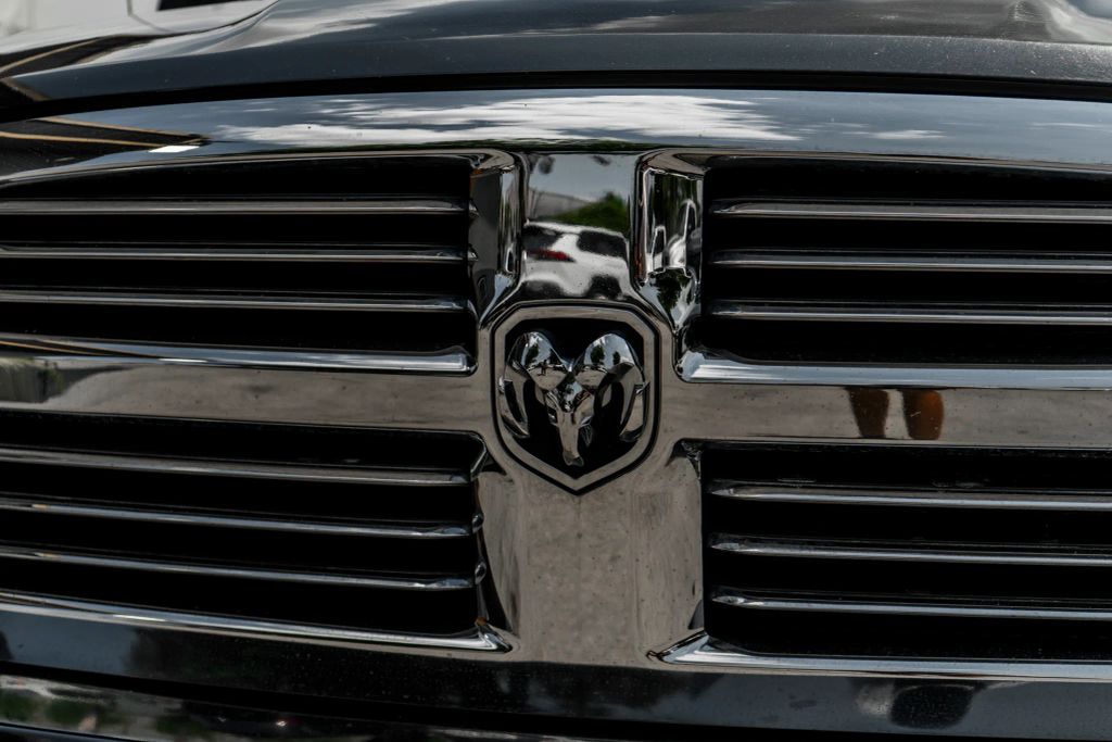 
								2016 Ram 1500 Crew Cab Big Horn Pickup 4D 5 1/2 ft full									