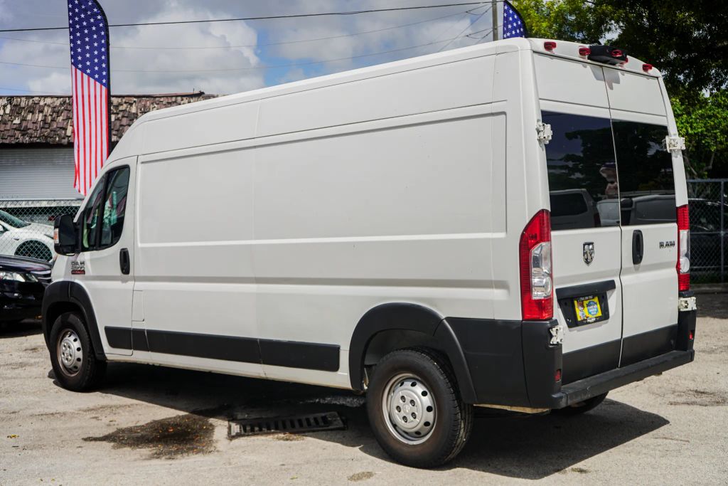 
								2021 Ram ProMaster Cargo Van 2500 High Roof Van 3D full									