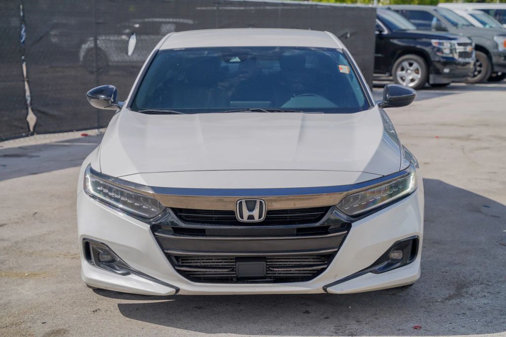 
								2021 Honda Accord Sport Sedan 4D full									