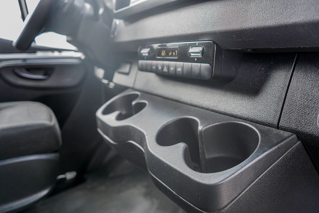 
								2023 Mercedes-Benz Sprinter 2500 Cargo High Roof w/170  WB Van 3D full									