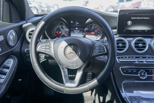 
								2017 Mercedes-Benz C-Class C 300 4MATIC Sedan 4D full									