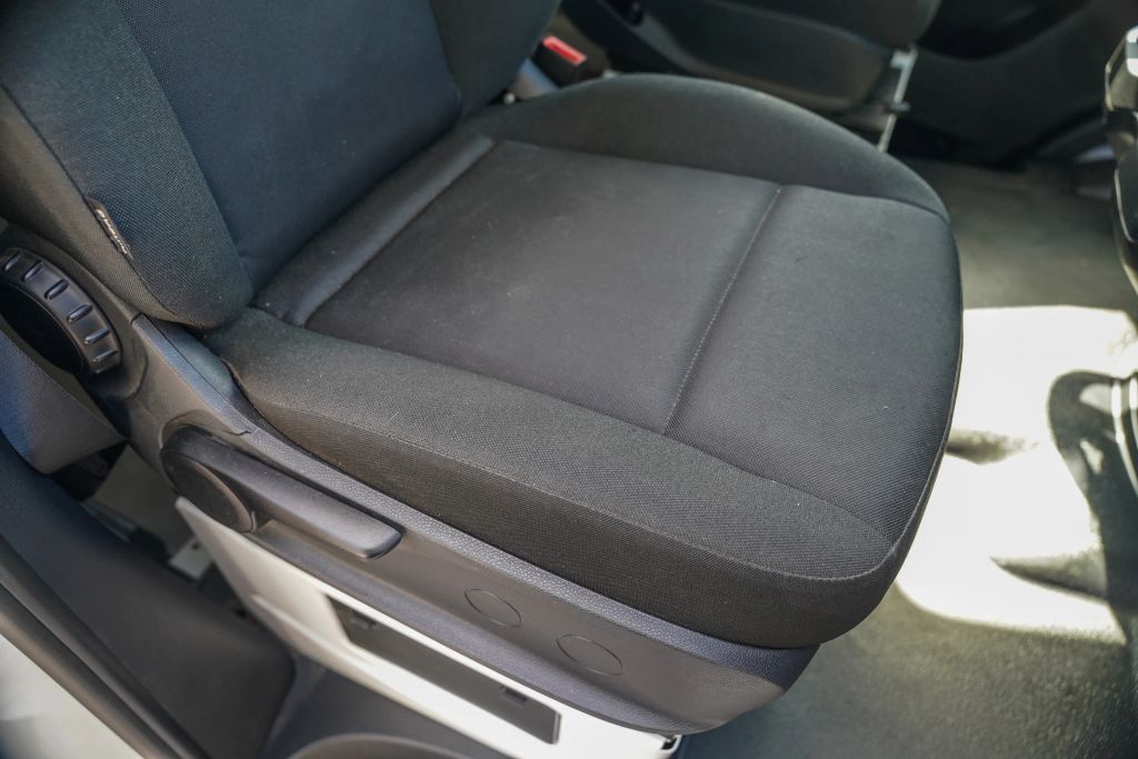 
								2023 Mercedes-Benz Sprinter 2500 Cargo High Roof w/170  WB Van 3D full									