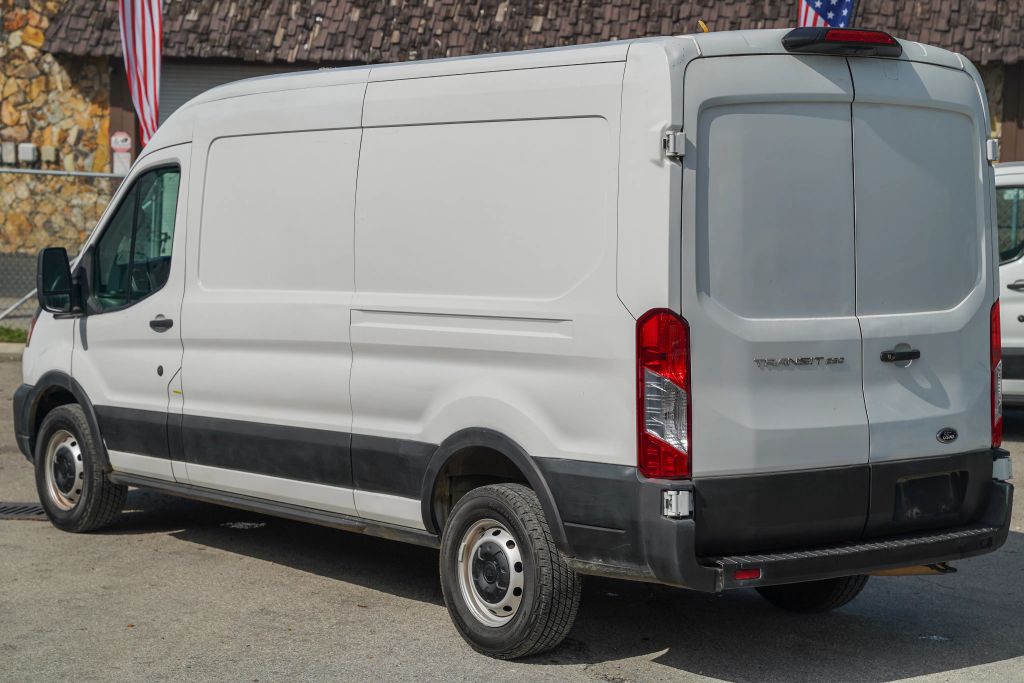 
								2023 Ford Transit 250 Cargo Van Medium Roof w/LWB Van 3D full									