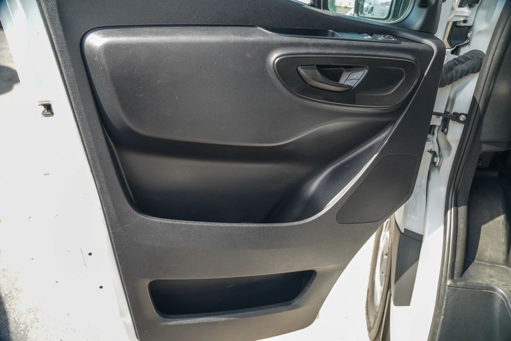 
								2023 Mercedes-Benz Sprinter 2500 Cargo High Roof w/170  WB Van 3D full									