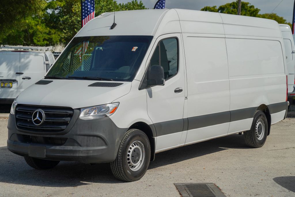 
								2023 Mercedes-Benz Sprinter 2500 Cargo High Roof w/170  WB Van 3D full									