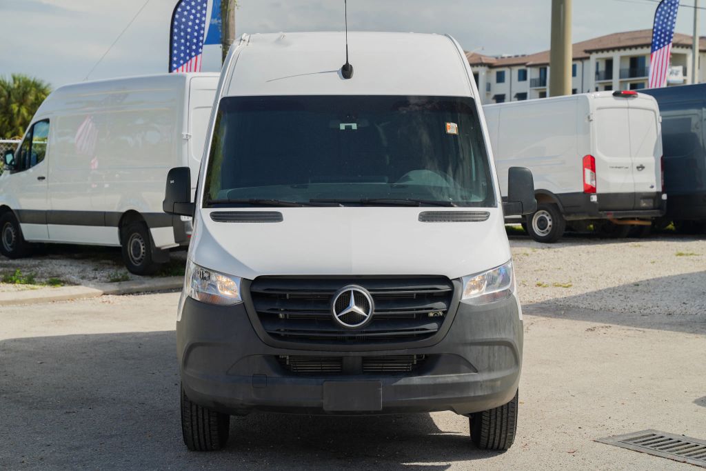 
								2023 Mercedes-Benz Sprinter 2500 Cargo High Roof w/170  WB Van 3D full									