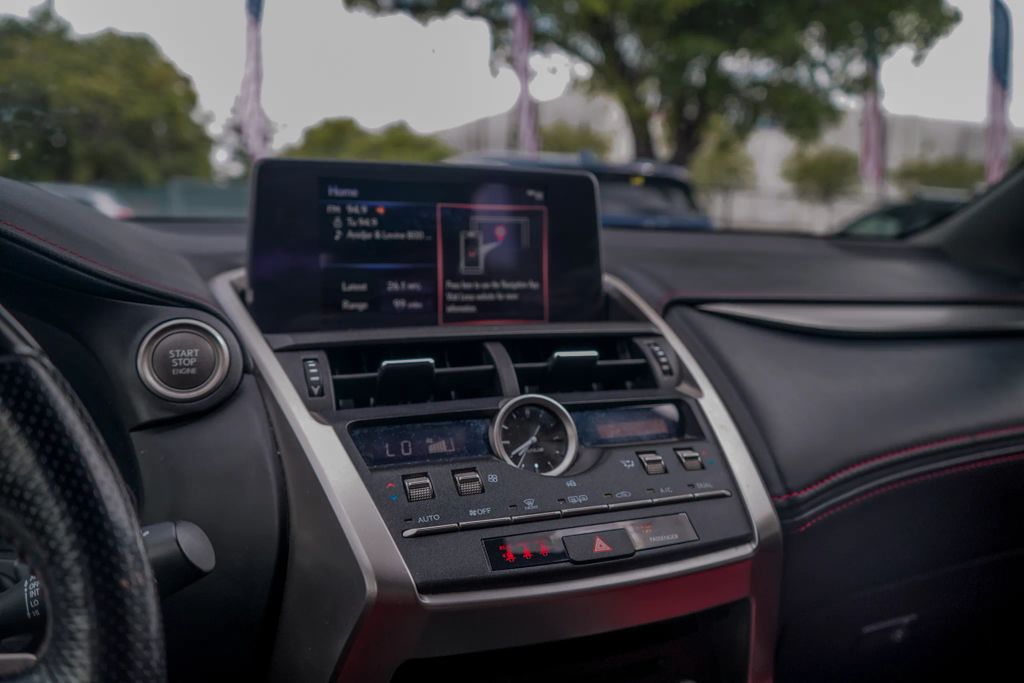 
								2021 Lexus NX 300 F SPORT SUV 4D full									