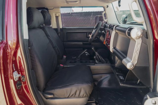 
								2008 Toyota FJ Cruiser Sport Utility 2D full									