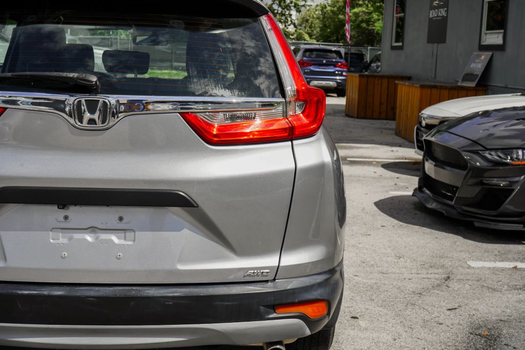 
								2018 Honda CR-V LX Sport Utility 4D full									