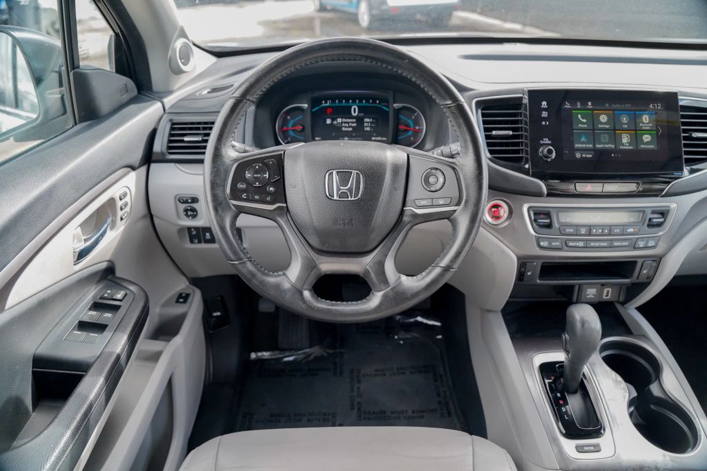 
								2020 Honda Pilot EX-L Sport Utility 4D full									