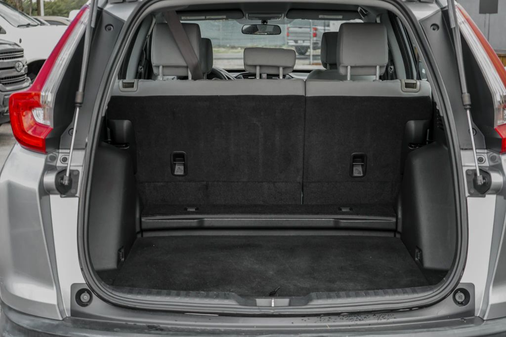 
								2018 Honda CR-V LX Sport Utility 4D full									