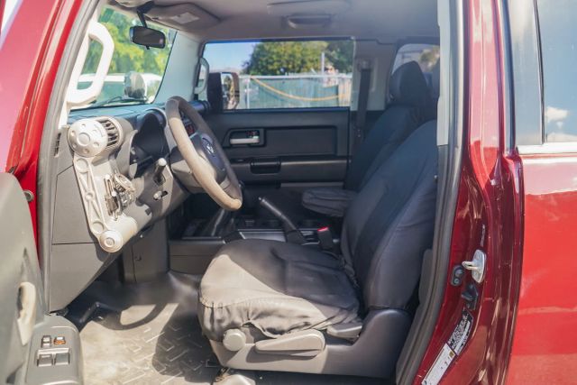 
								2008 Toyota FJ Cruiser Sport Utility 2D full									