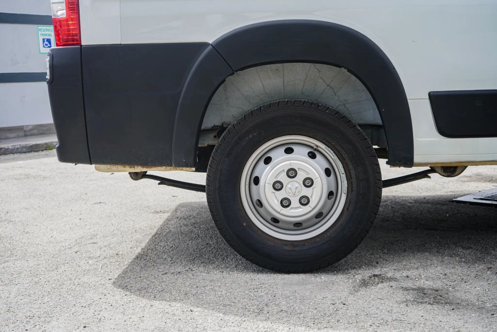 
								2021 Ram ProMaster Cargo Van 2500 High Roof Van 3D full									