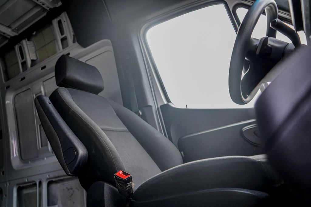 
								2023 Mercedes-Benz Sprinter 2500 Cargo High Roof w/170  WB Van 3D full									