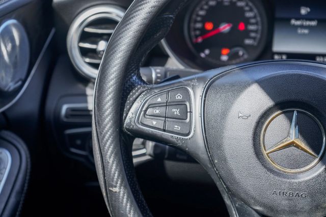 
								2017 Mercedes-Benz C-Class C 300 4MATIC Sedan 4D full									