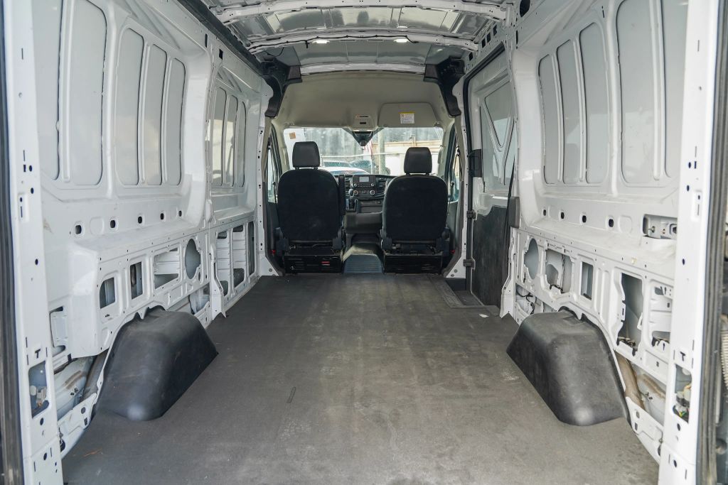 
								2023 Ford Transit 250 Cargo Van Medium Roof w/LWB Van 3D full									