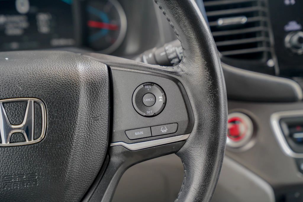 
								2020 Honda Pilot EX-L Sport Utility 4D full									