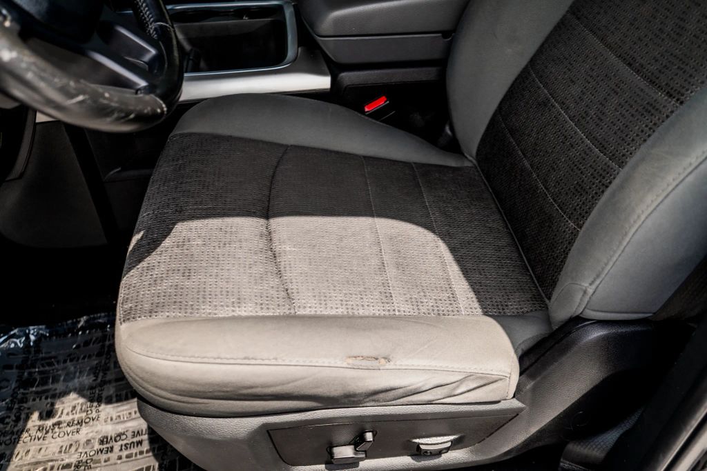 
								2016 Ram 1500 Crew Cab Big Horn Pickup 4D 5 1/2 ft full									