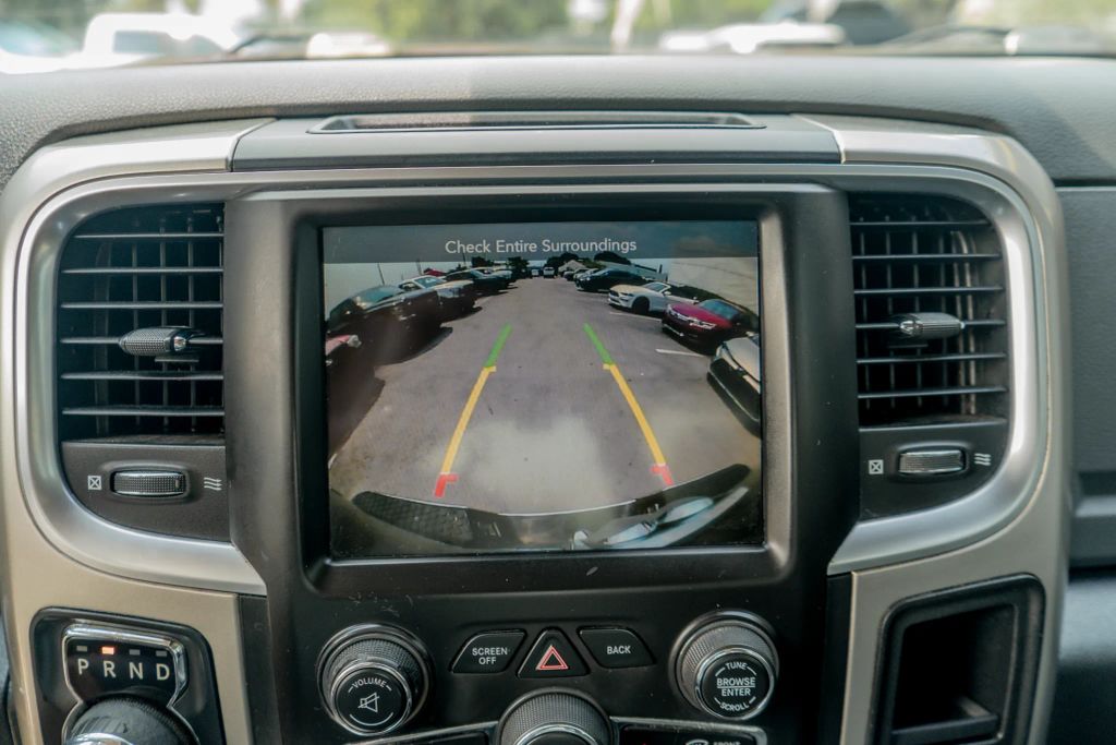 
								2016 Ram 1500 Crew Cab Big Horn Pickup 4D 5 1/2 ft full									