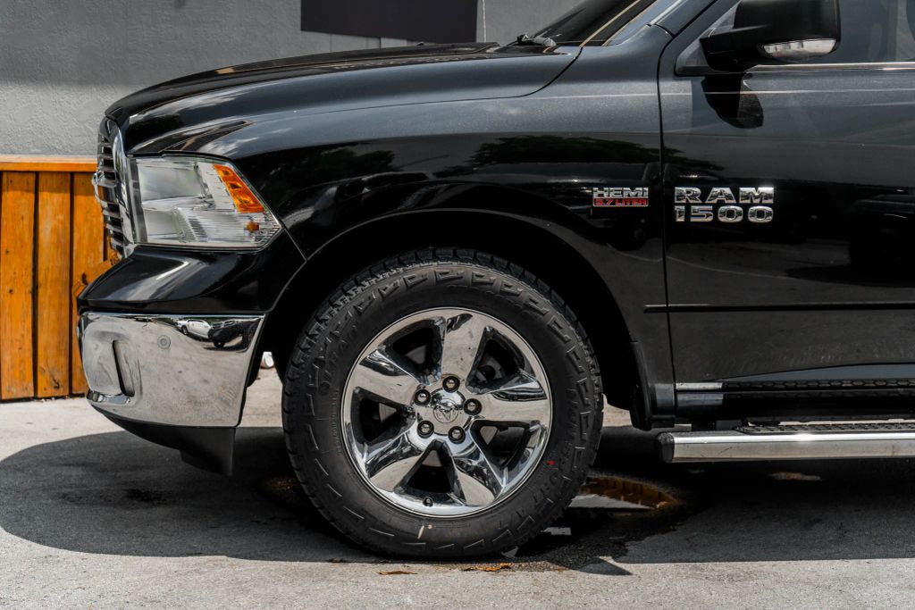 
								2016 Ram 1500 Crew Cab Big Horn Pickup 4D 5 1/2 ft full									