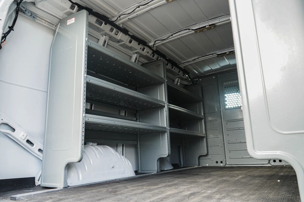 
								2021 Chevrolet Express 2500 Cargo Regular Van 3D full									