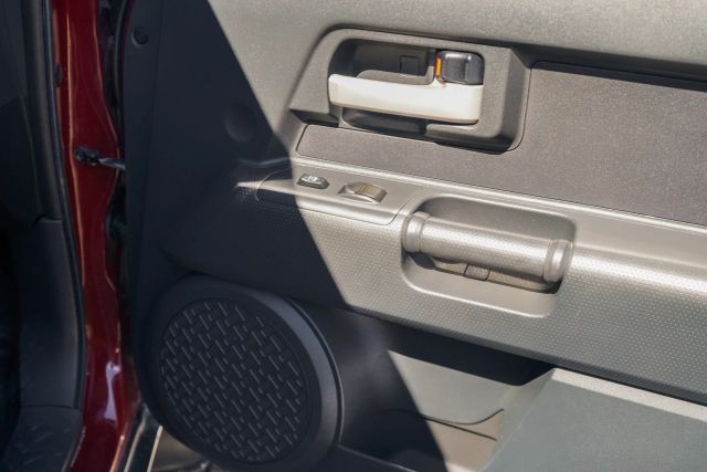 
								2008 Toyota FJ Cruiser Sport Utility 2D full									