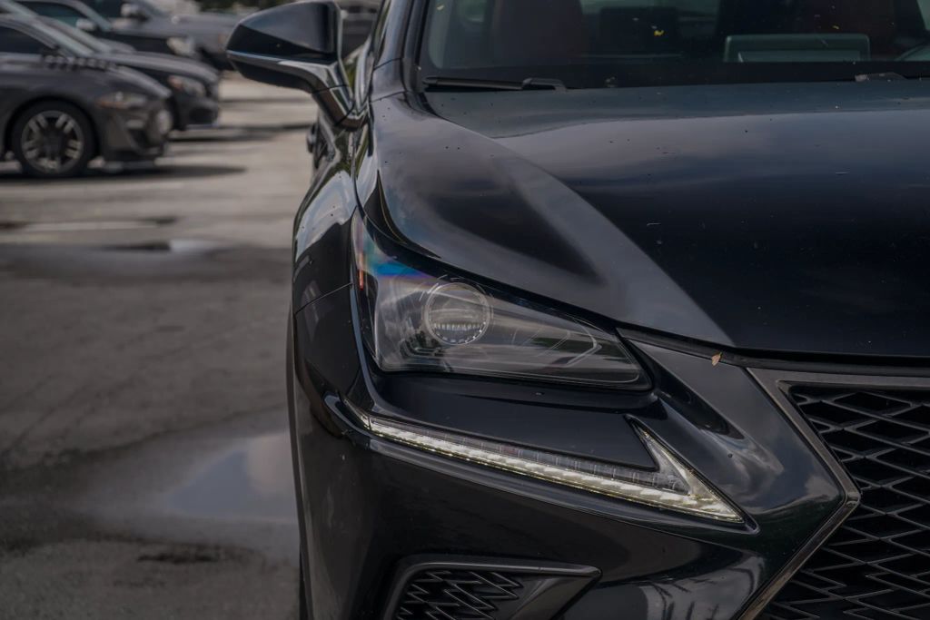 
								2021 Lexus NX 300 F SPORT SUV 4D full									