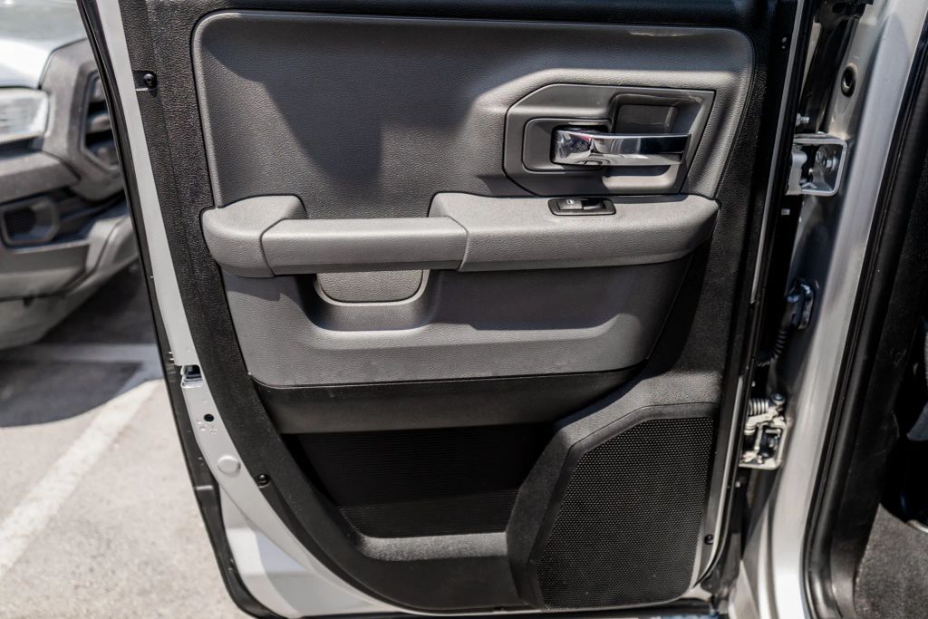 
								2017 Ram 1500 Quad Cab Big Horn Pickup 4D 6 1/3 ft full									