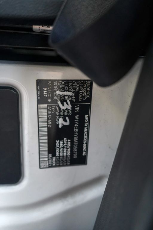 
								2021 Mercedes-Benz Sprinter 2500 Cargo High Roof w/144  WB Van 3D full									