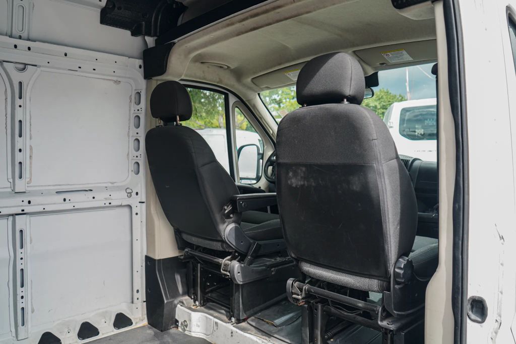 
								2021 Ram ProMaster Cargo Van 2500 High Roof Van 3D full									