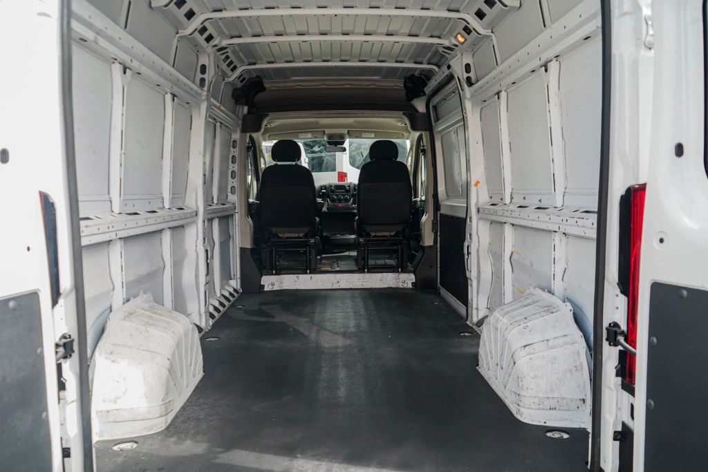 
								2021 Ram ProMaster Cargo Van 2500 High Roof Van 3D full									