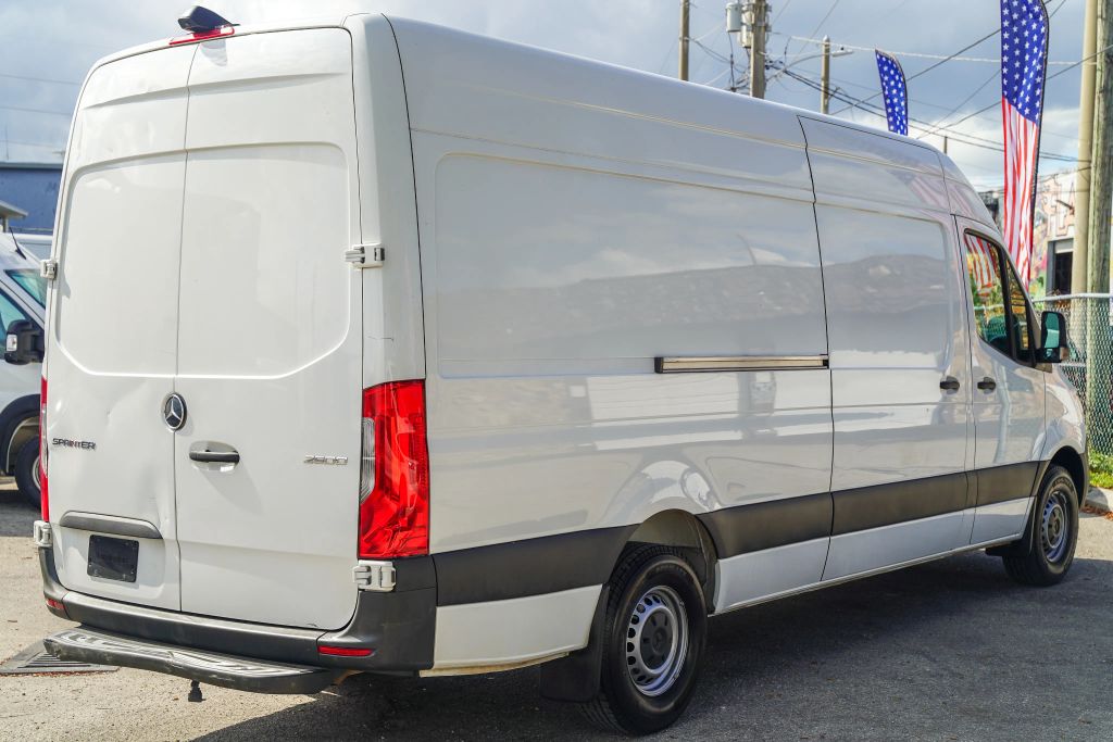 
								2023 Mercedes-Benz Sprinter 2500 Cargo High Roof w/170  WB Van 3D full									