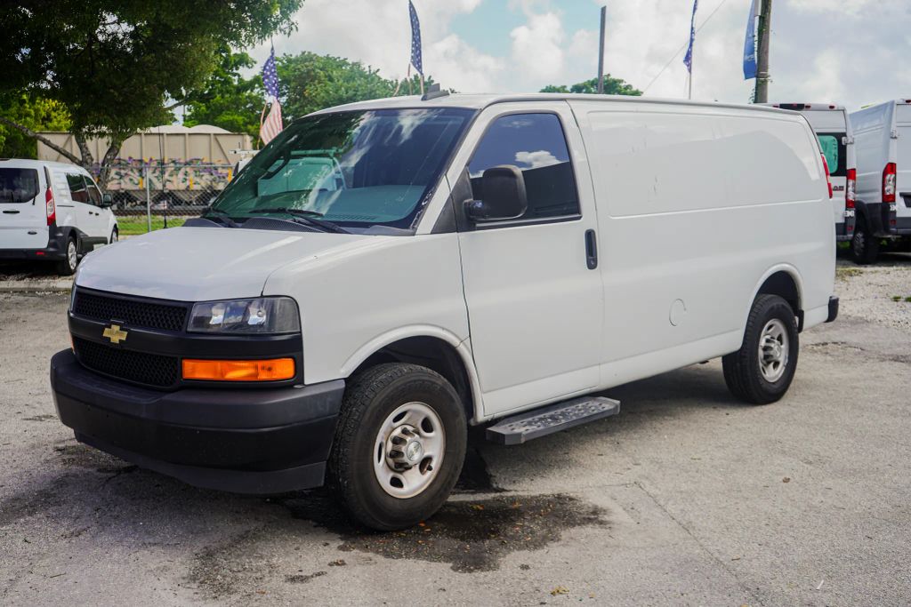 
								2021 Chevrolet Express 2500 Cargo Regular Van 3D full									