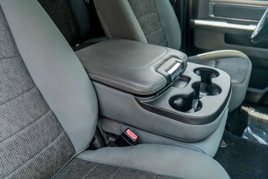 
								2017 Ram 1500 Quad Cab Big Horn Pickup 4D 6 1/3 ft full									