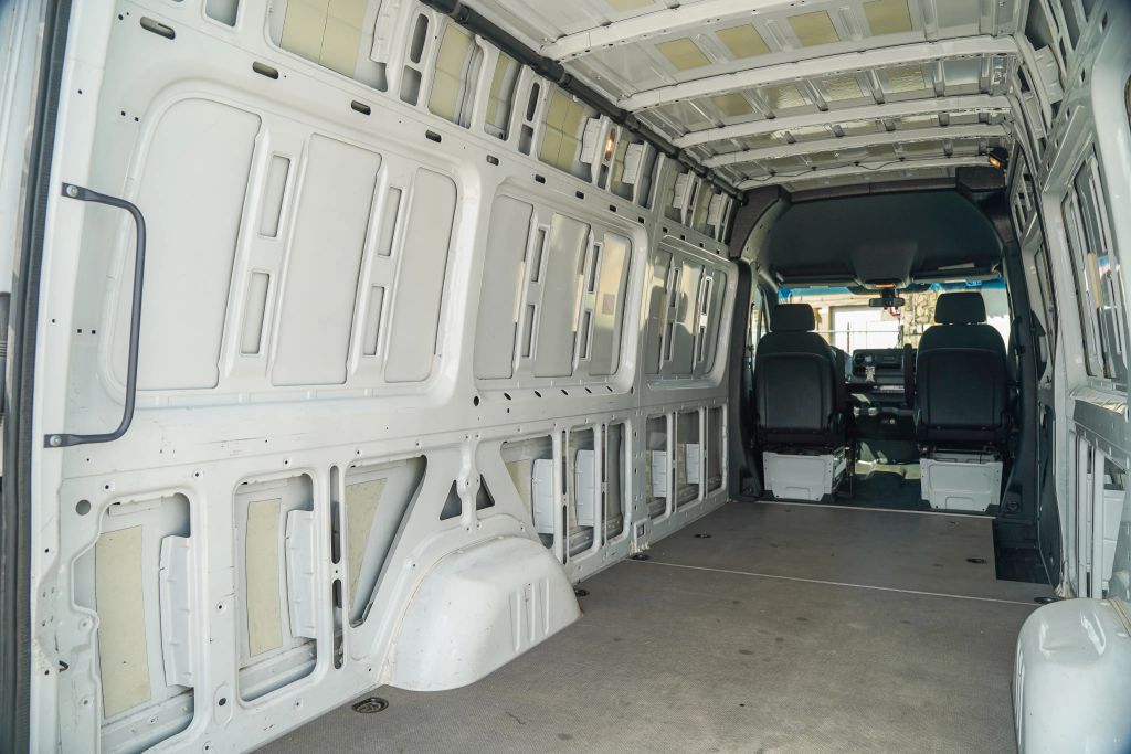 
								2023 Mercedes-Benz Sprinter 2500 Cargo High Roof w/170  WB Van 3D full									