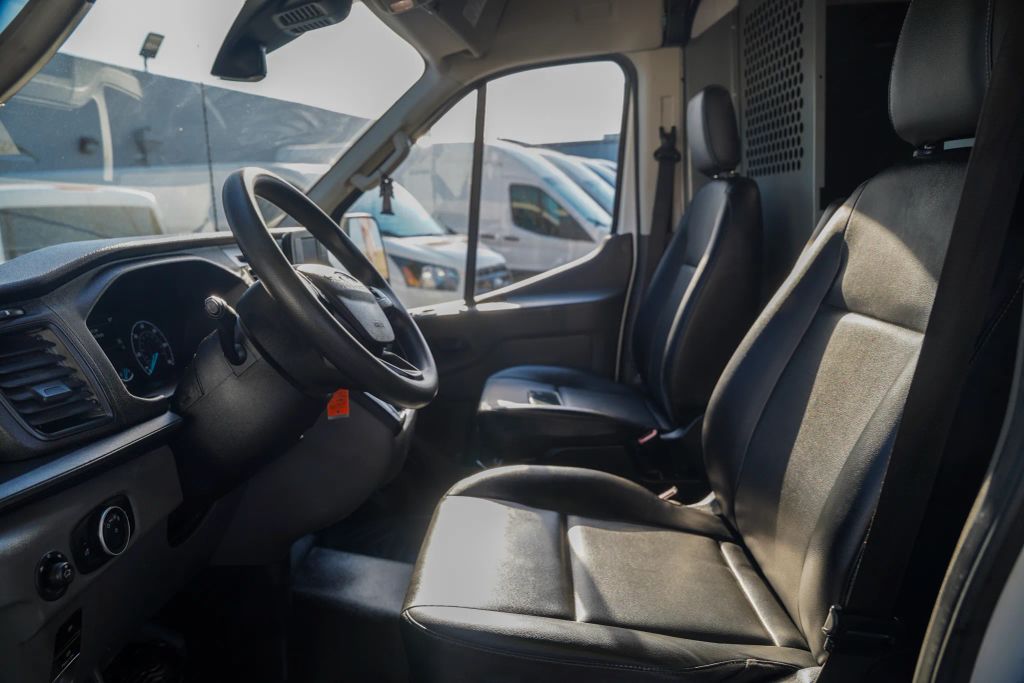 
								2021 Ford Transit 250 Cargo Van High Roof Van 3D full									