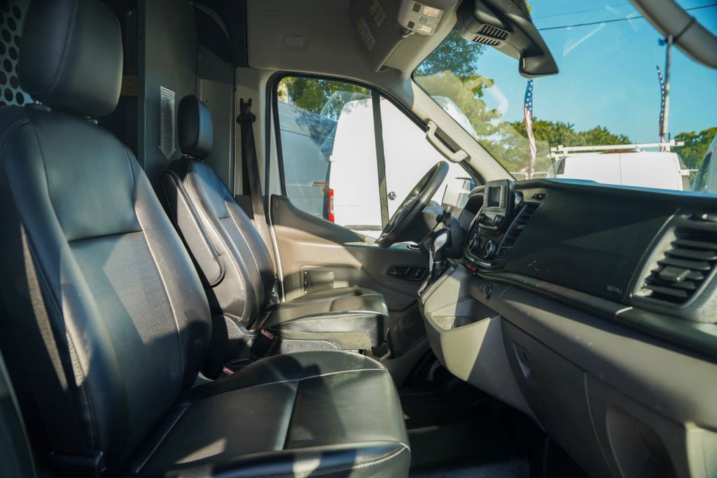 
								2021 Ford Transit 250 Cargo Van High Roof Van 3D full									