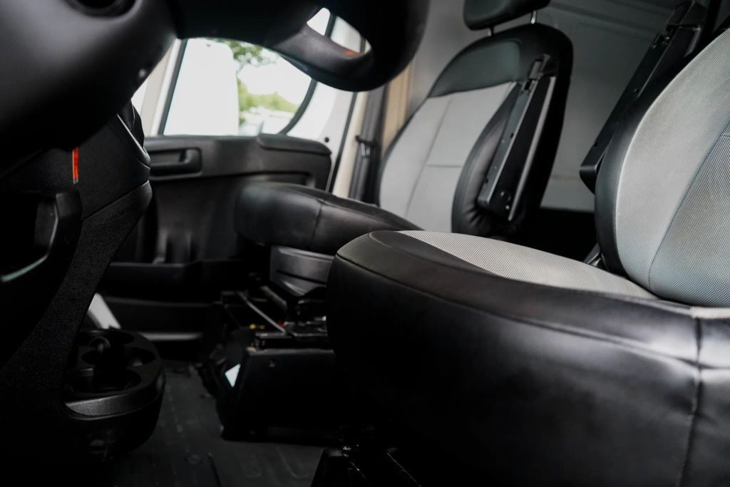 
								2021 Ram ProMaster Cargo Van 3500 High Roof Extended Van 3D full									